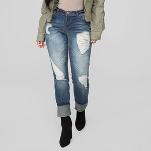 NEW Fashion Nova Boyfriend Jeans Size 1
